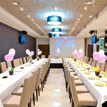 Dna Monse & Golf Hotel