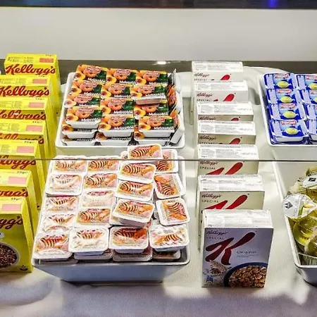 Dna Monse & Golf Отель Торевьиа