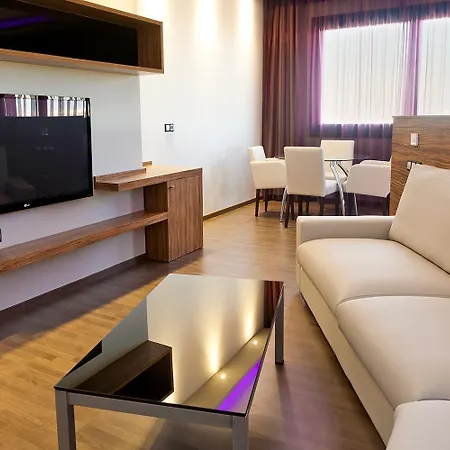 Dna Monse & Golf Отель