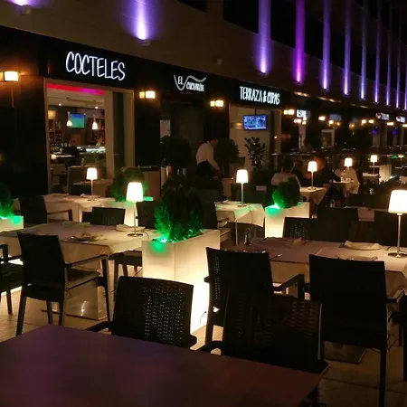 Отель Dna Monse & Golf