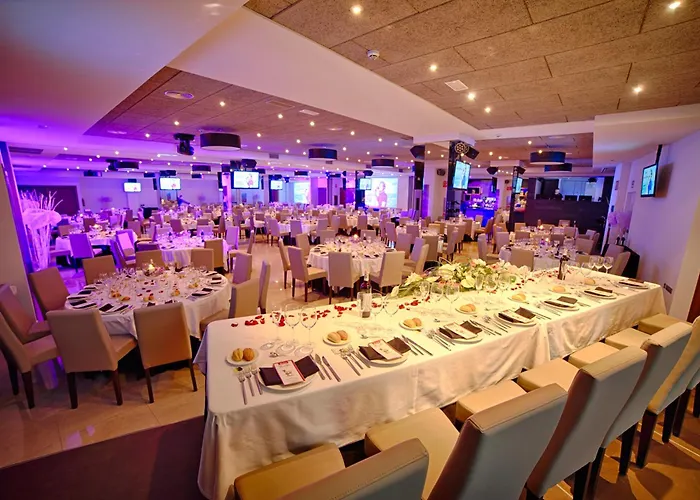 Hotel Dna Monse & Golf
